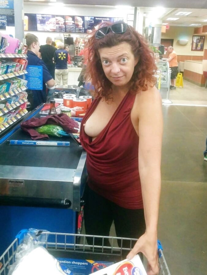 More milfs and tits....