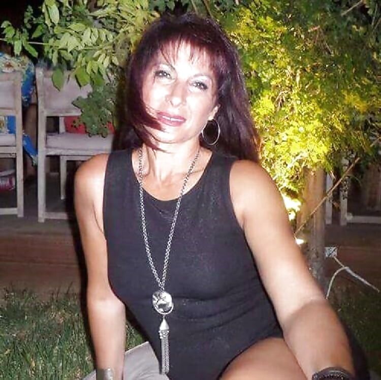 Griechische MILF Dimitra El(fb)