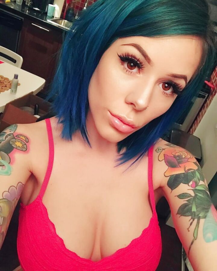 Camgirl Cortana Azul