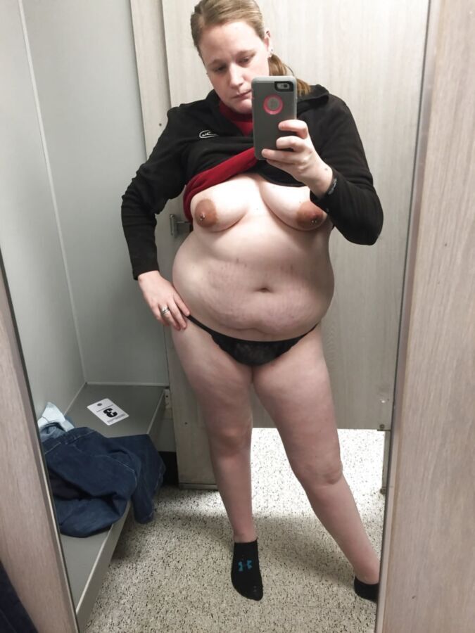 Selfie Amateur BBWs!