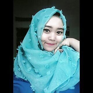 Sexy and Beauty Hijab 'Ucie'