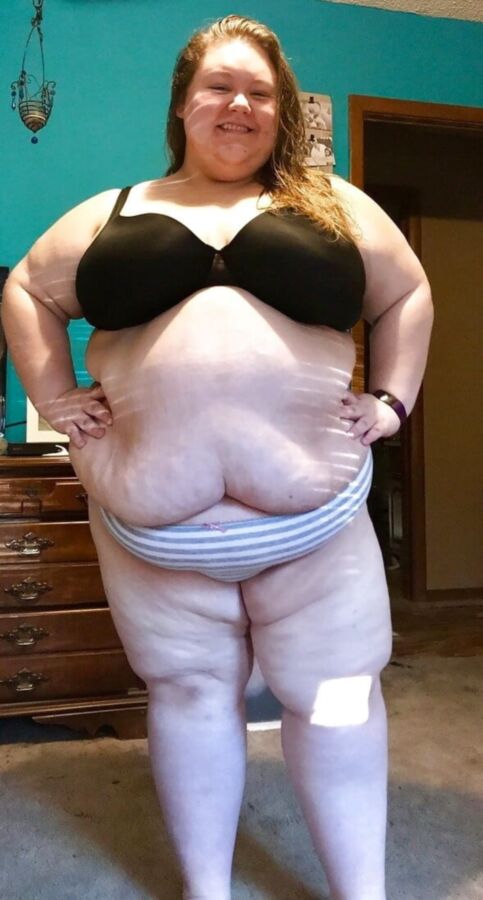 Extreme Fat Chloe