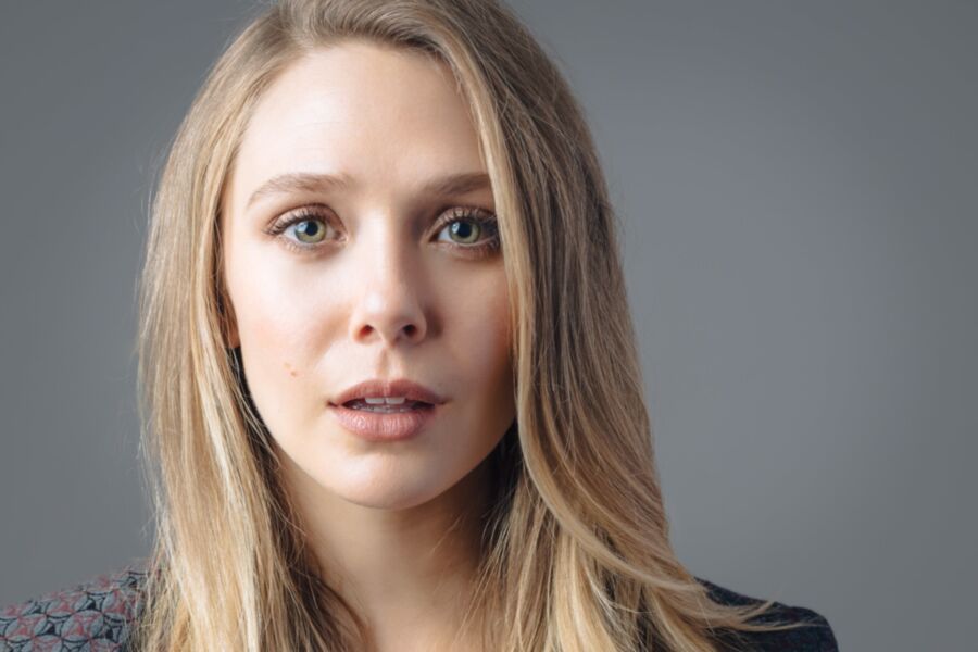 Elizabeth Olsen, la más sexy del grupo Olsen