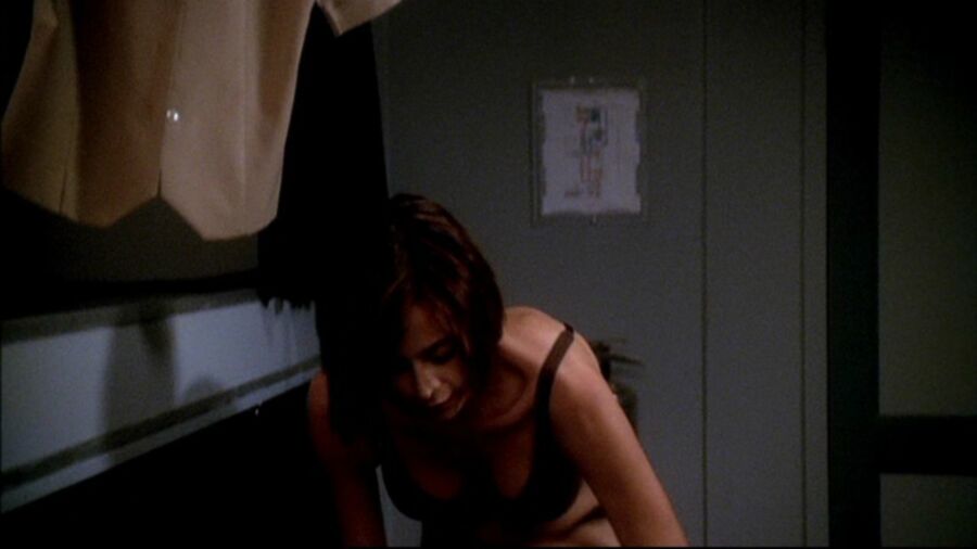 Catherine Bell JAG screencaps