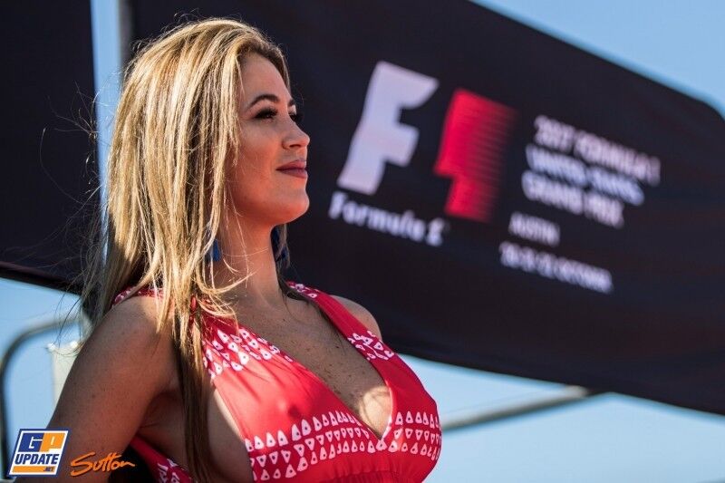 Grid Girl`s