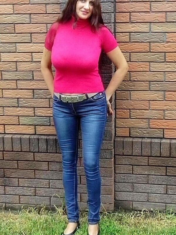 Enormes tetas extra caliente amateur MILF