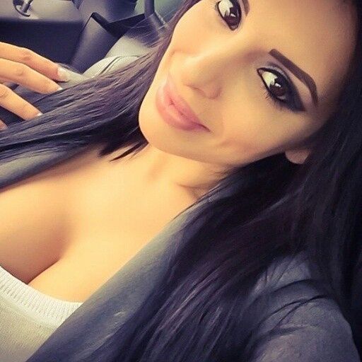 Tehmeena Afzal Instagram