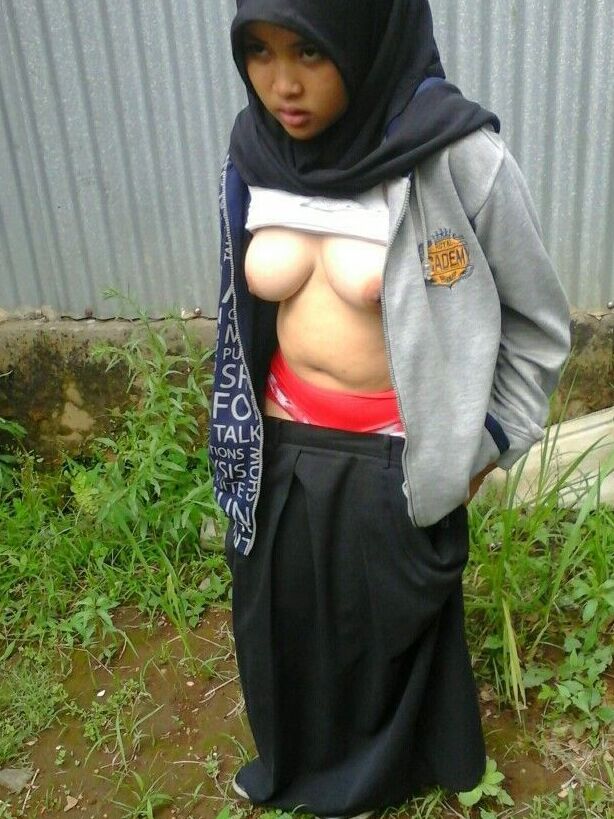 amateur hijab adolescente expuesto