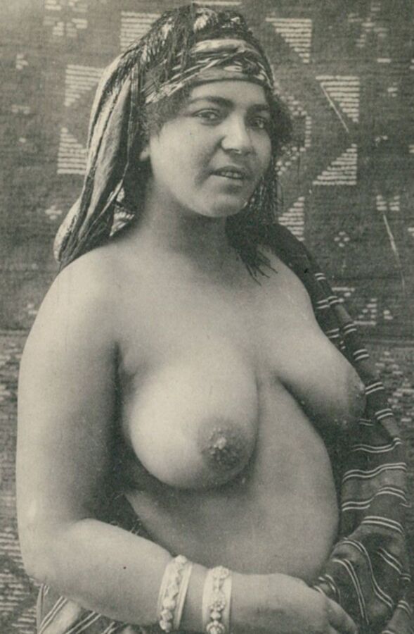 Vintage Busty Girls Tetas Grandes VTG Desnuda Busen Frauen