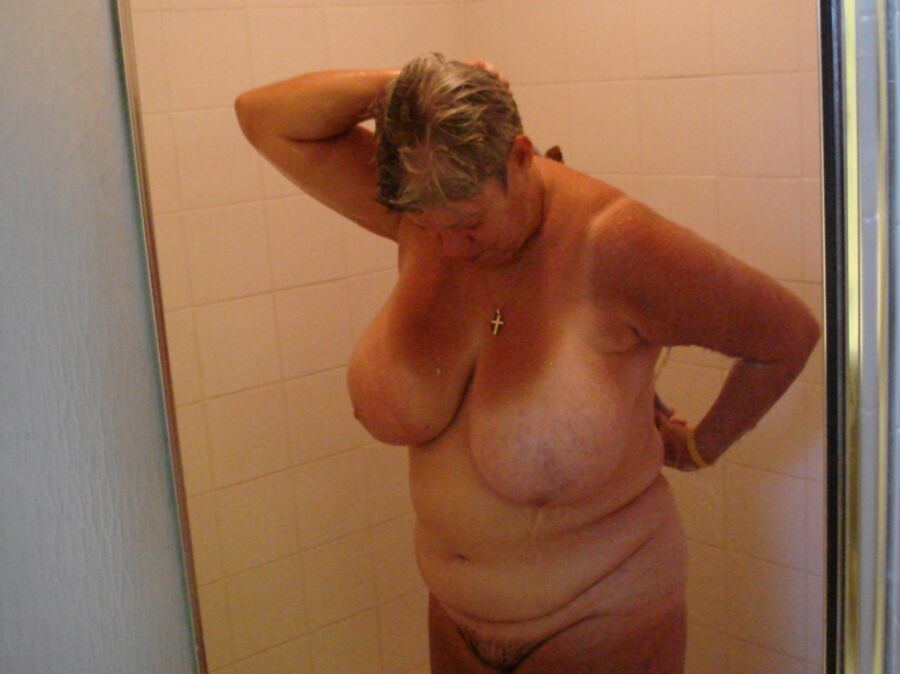 Abuela bbw con tetas increíbles