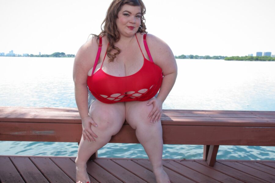 Lexxxi bbw