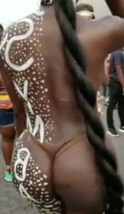 CARNIVAL TITS AND ASS