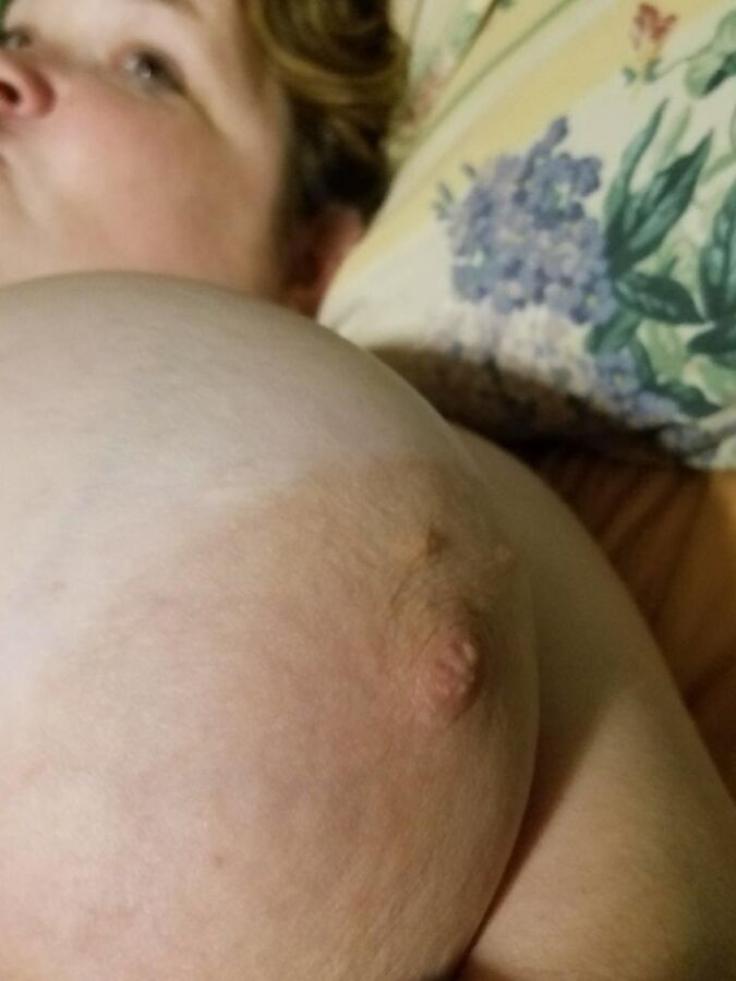 Beautiful Big Belly Wife