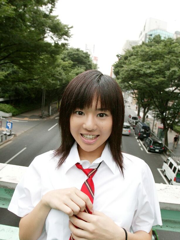 Aoi Sola takes off her school uniform