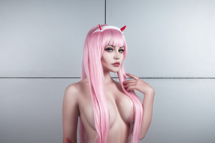 Christina Fink Zero Two