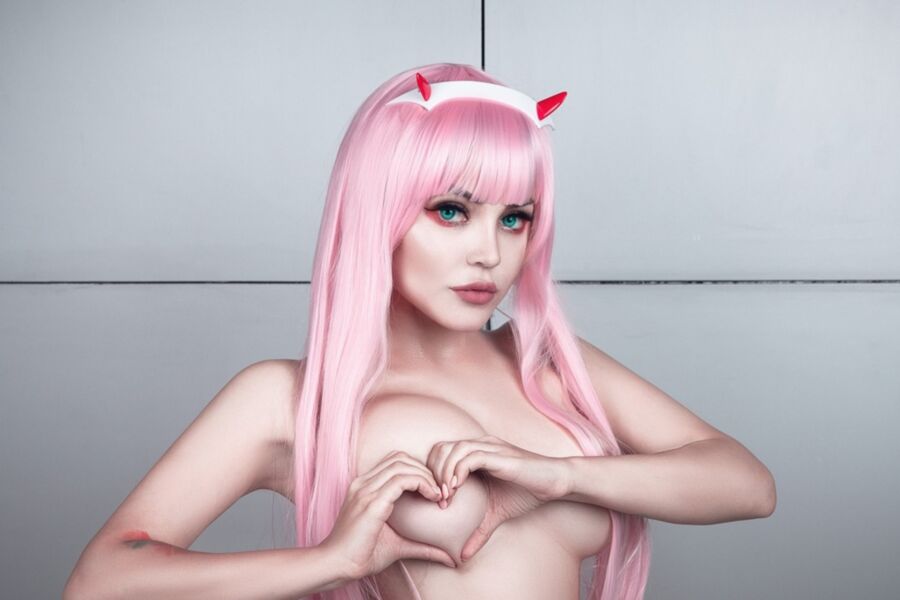 Christina Fink Zero Two