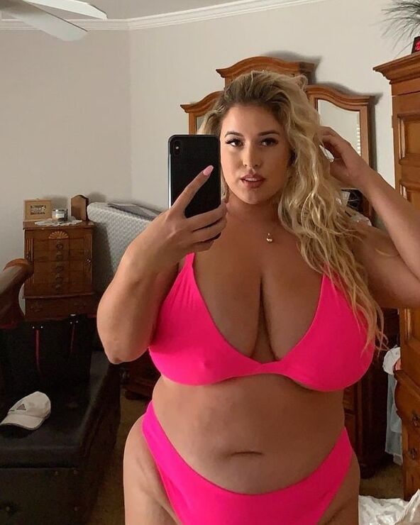 Lauren Sangster - Modelo BBW de talla grande