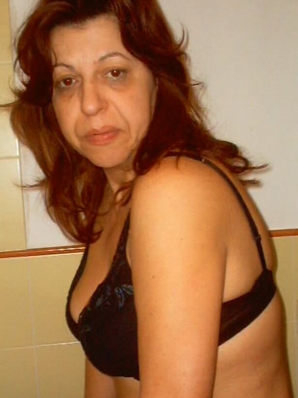 Mature Italian milf Wendy