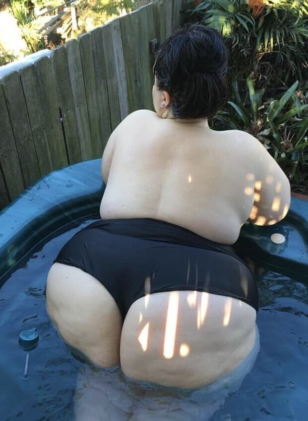 SSBBW Bambi - Stunning curvy goddess!