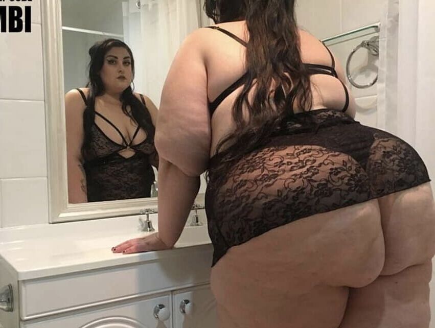 SSBBW Bambi – Atemberaubende kurvige Göttin!