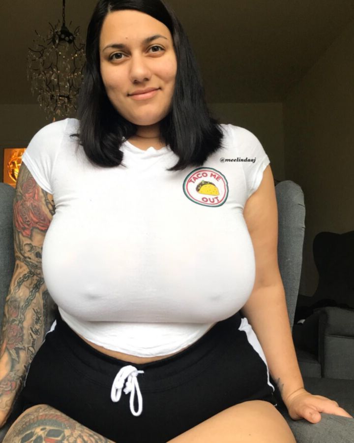 Melinda Johansson - modelo BBW do Instagram - peitos enormes!