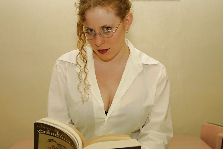 Kira the Little Redhead - Sexy Librarian