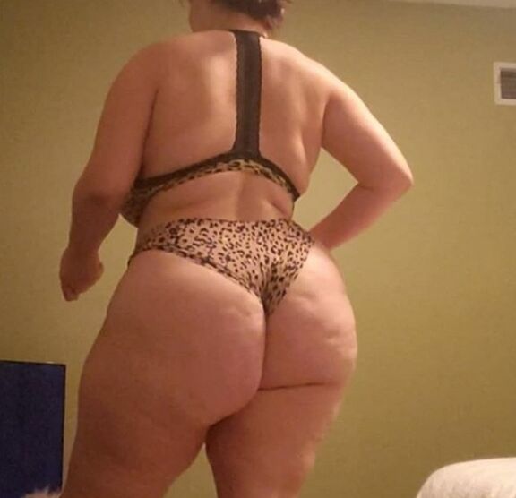 Curvy BBW