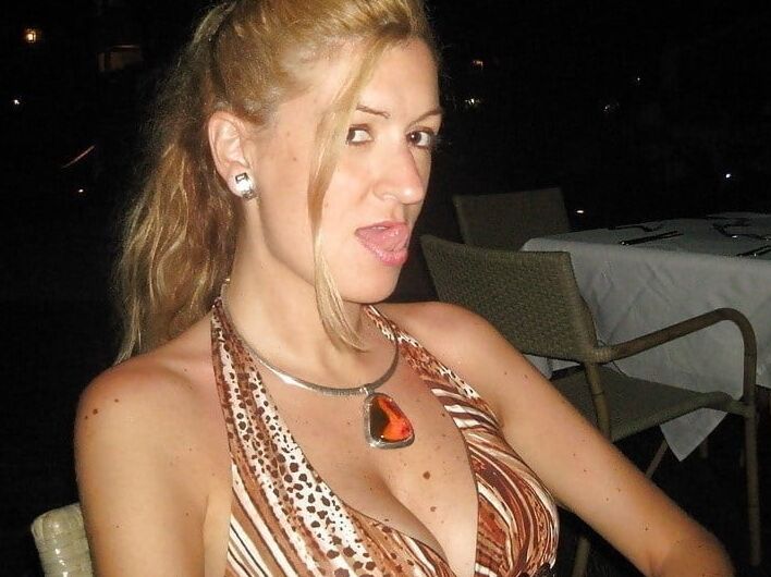 Bikini milf bitch