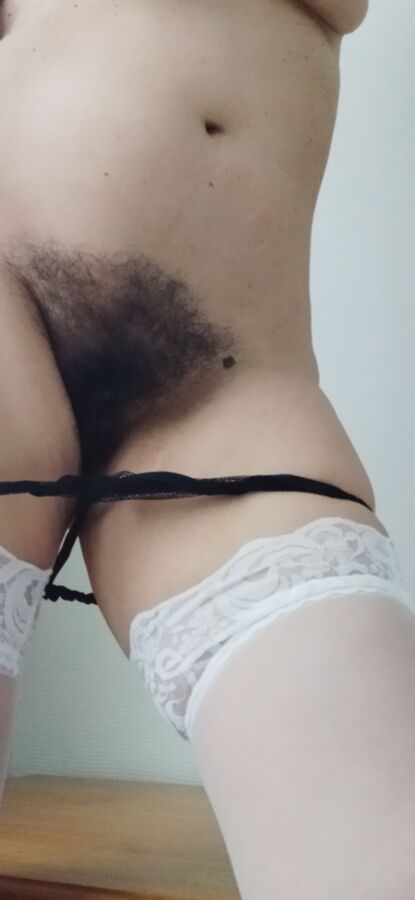 JoyTwoSex - Too Tight Thong For My Bush