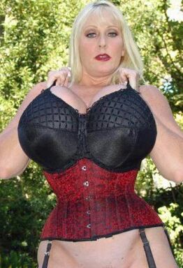 Mature bbw huge bras