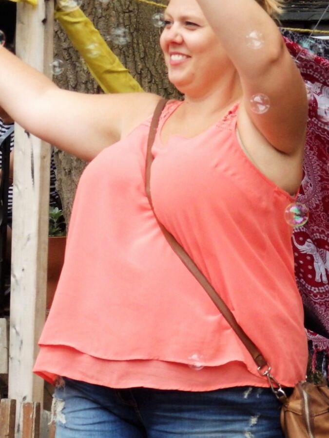 Sexy chubby women 342 (Women Candids BBW)