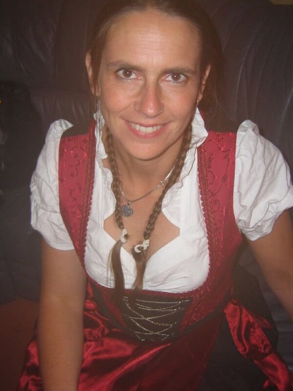 Oktoberfest hot woman