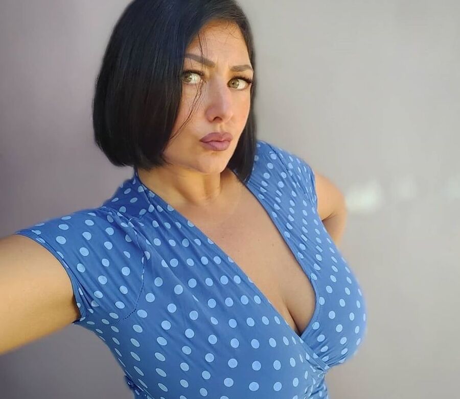 Busty Milf For Comment