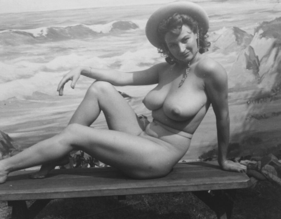 Vintage Nude Model Sherry Knight