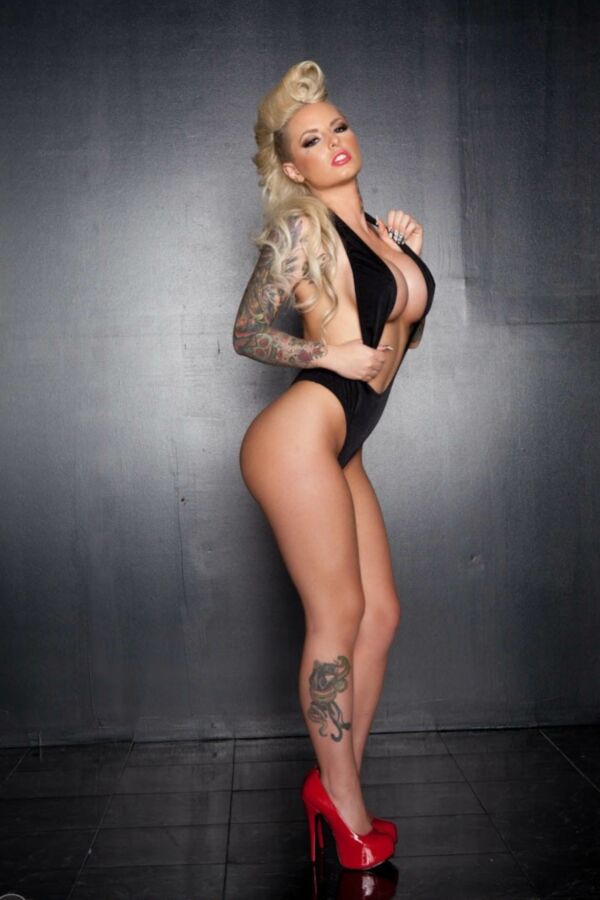 Christy Mack loira gatinha sexual