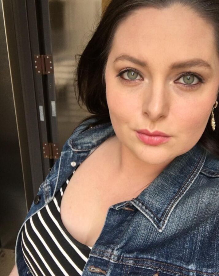 LAUREN ASH