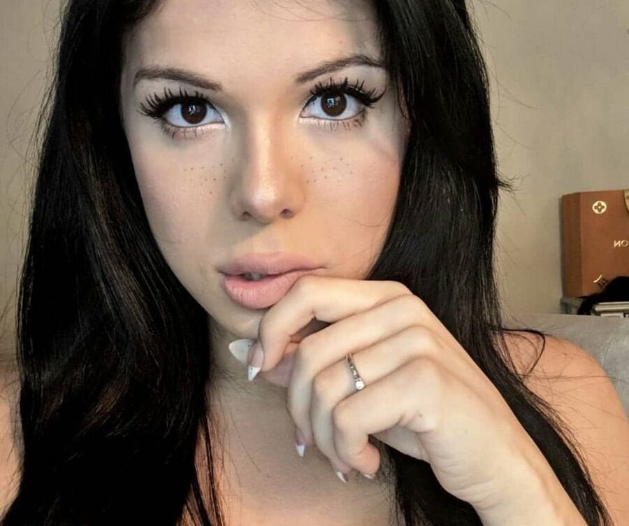 La chica trans más sexy del planeta Blaire White. 