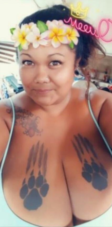 HAWAIIAN BBW QUEEN KONKAHZ