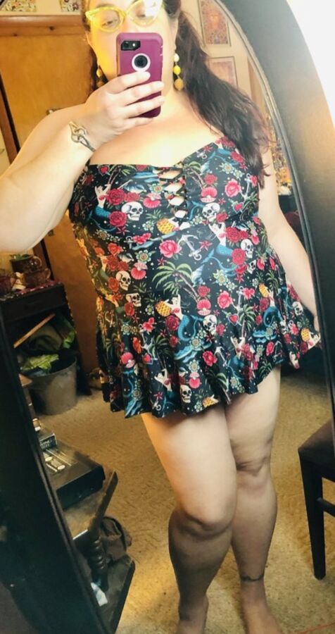 Pretty Ms Kitty  (Amateur BBW)