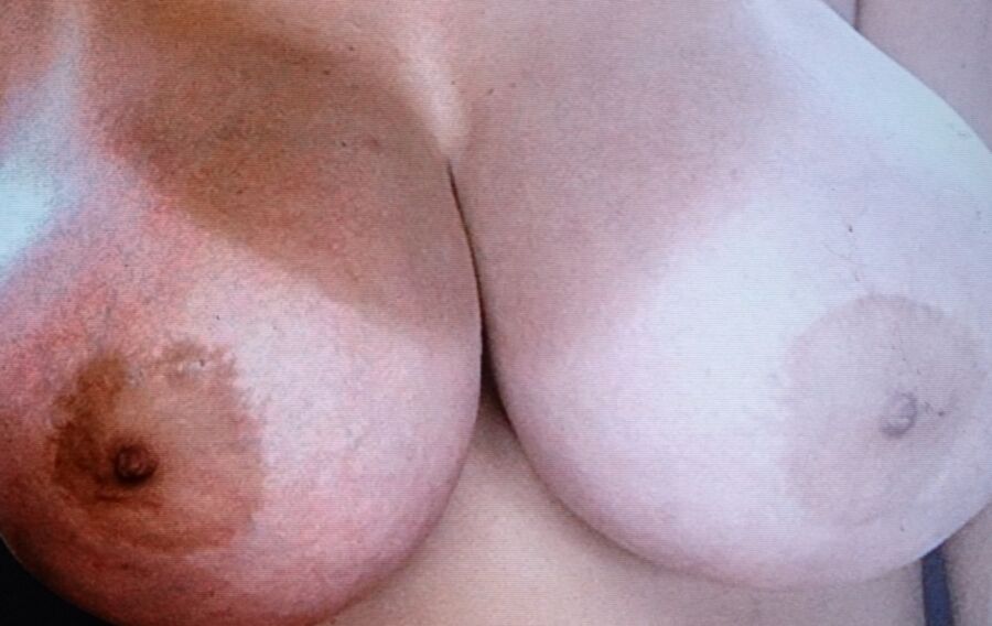 Sperma-Hommage an Nikki Knockers