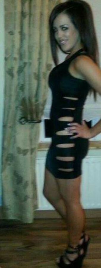 Aisling my older Sis I hope ye wank for her & expose her