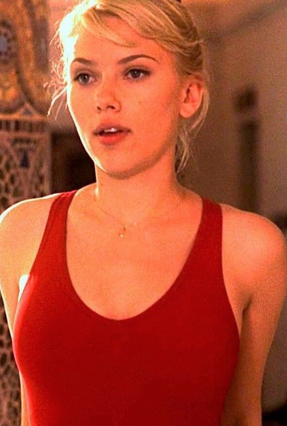 Scarlett Johansson Screencaps for Comments and Upscale