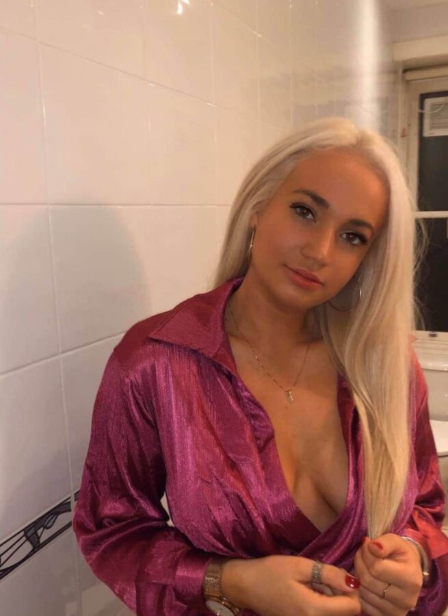 Sandy - Scottish Chav BBC Loving Fuckmeat Bimbo