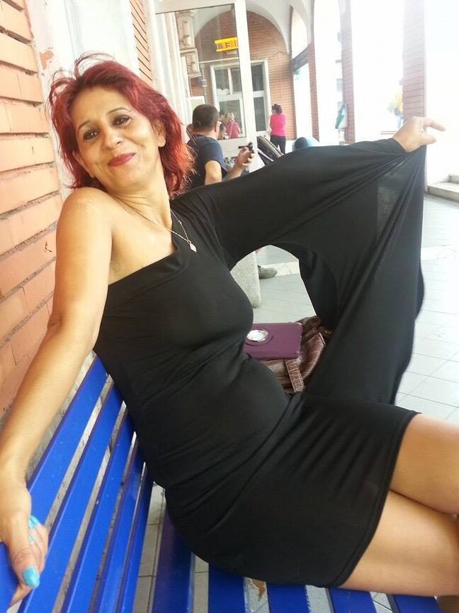 Marieta a Gipsy MILF from Romania P.