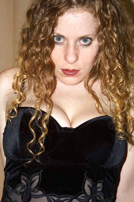 Kira the Little Redhead - Black Corset