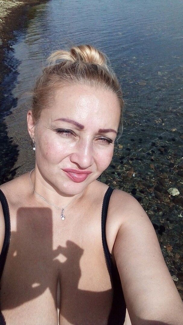 Russian mature with big hips and tits