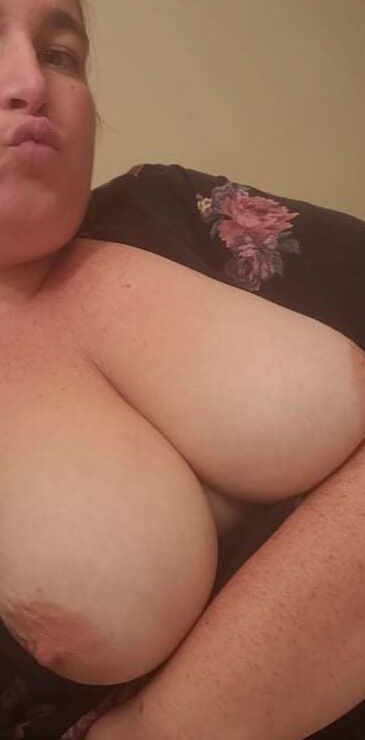 GostosoMilfOf (Amador BBW)