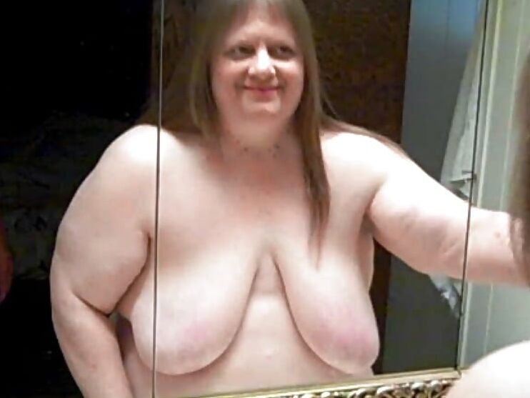 BBW Victoria Exposed, More Victoria