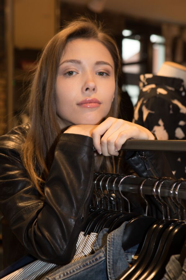 Mila Azul-Shopping