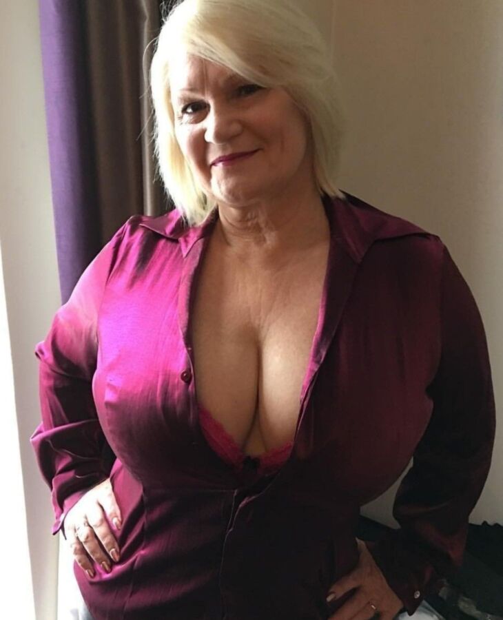 Mature / Granny Huge Tits Dressed